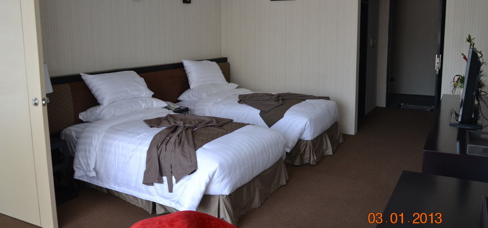 Avenue 64 Hotel Yangon Bagian luar foto