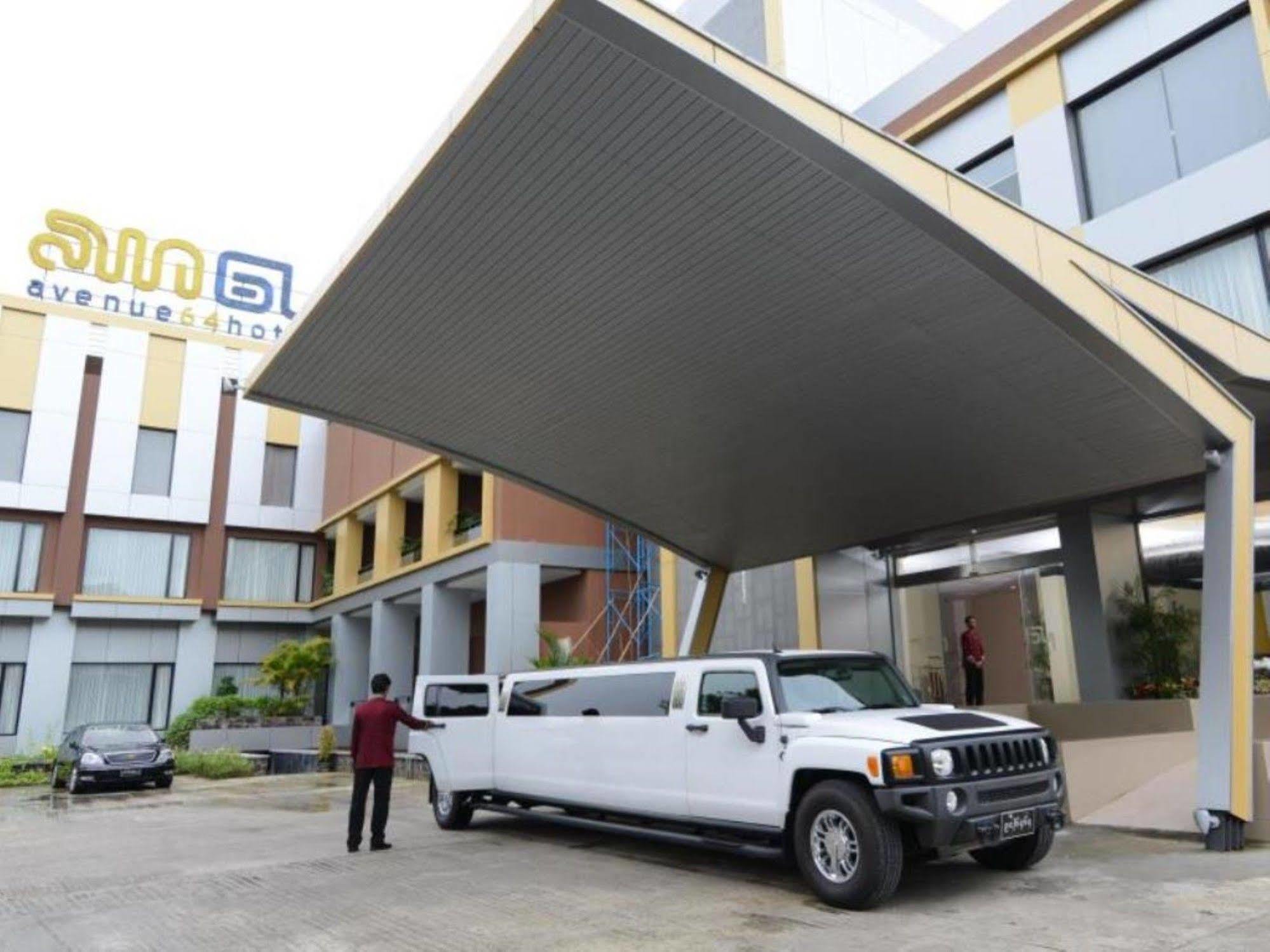 Avenue 64 Hotel Yangon Bagian luar foto