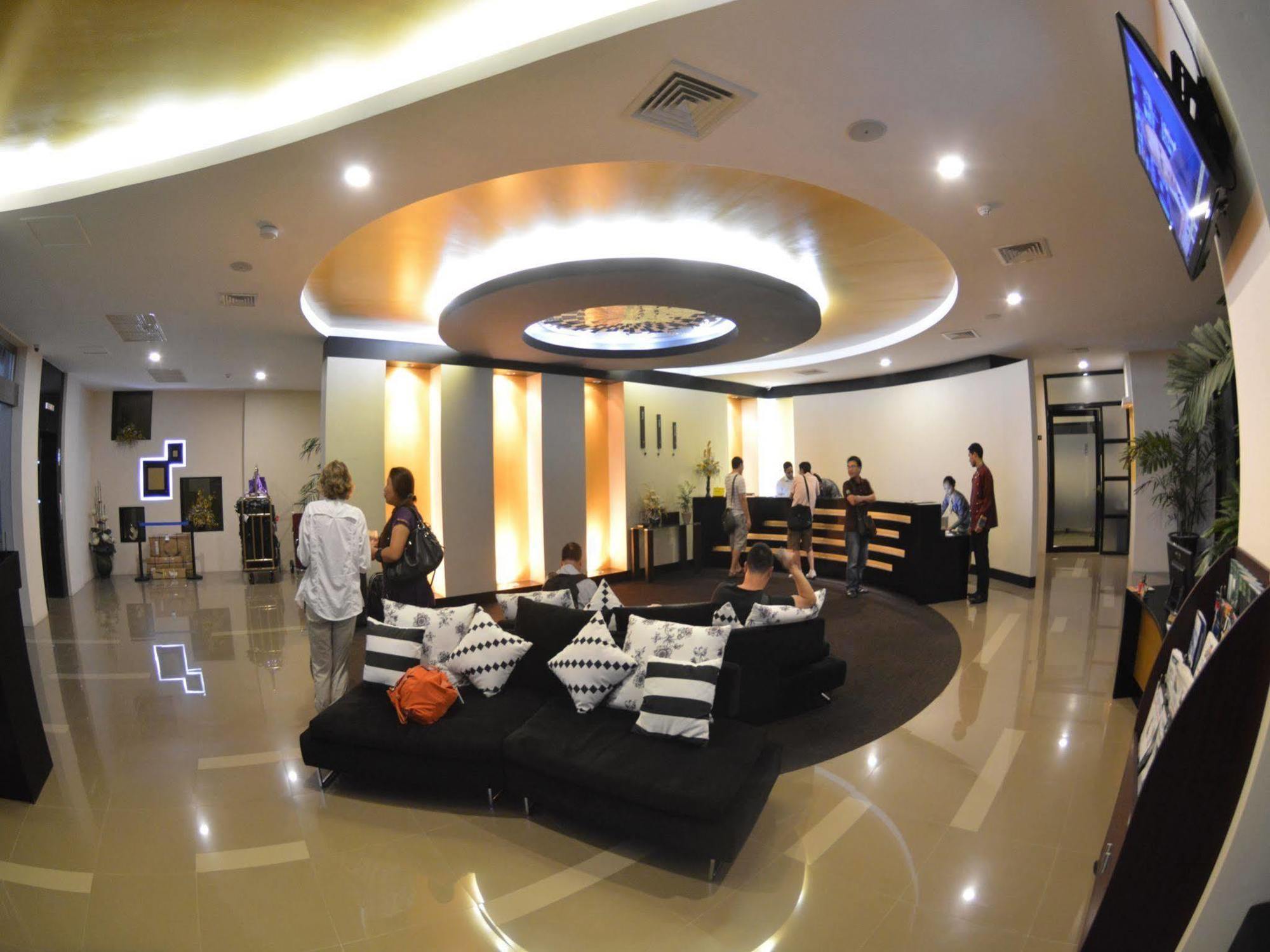 Avenue 64 Hotel Yangon Bagian luar foto