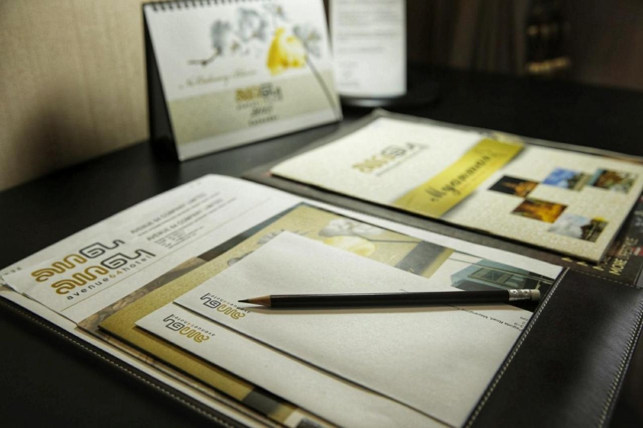 Avenue 64 Hotel Yangon Bagian luar foto